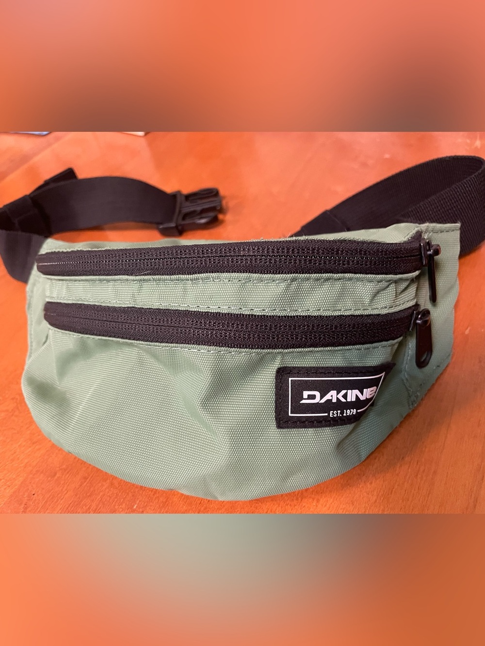 Dakine Olive Green hip pack with Black Accents